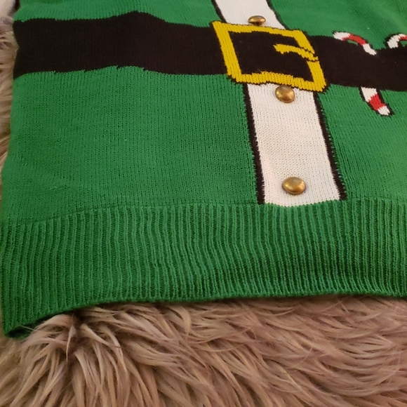 NWOT Christmas sweater vest - Picture 7 of 9